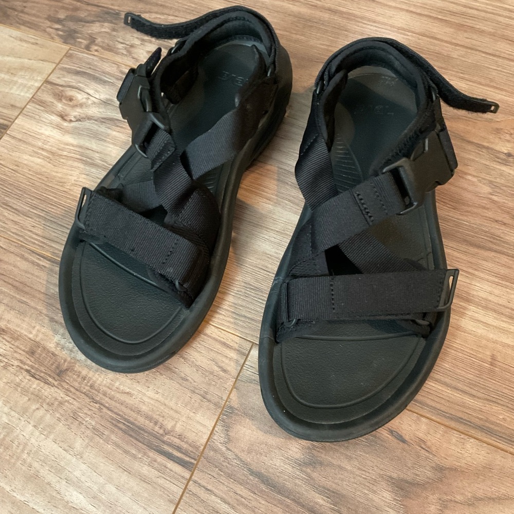 Teva Men's Black Hurricane Verge Sandals